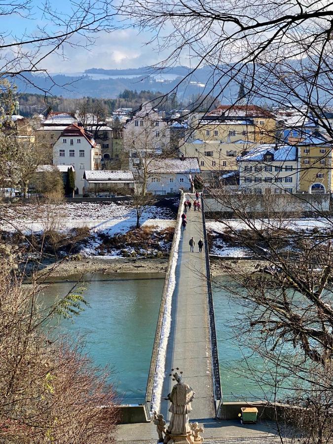 Ferienwohnung An Der Idyllischen Salzachschleife Naehe Salzburg Laufen Eksteriør billede
